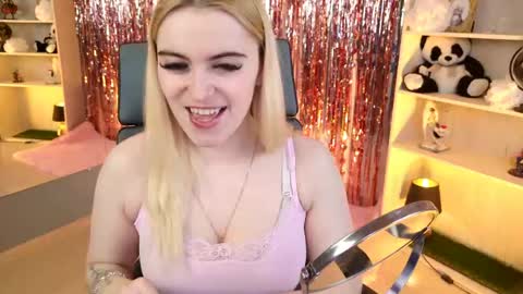 stef_nicks online show from 04-11-26, 09:02
