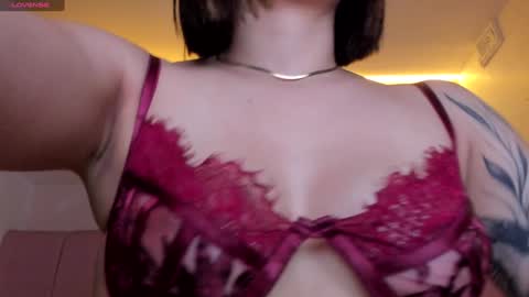 Snapshot of stefaagomez chatting on 01-12-25, 12:01 Stefa Gomez  online show from 01-12-25, 12:01