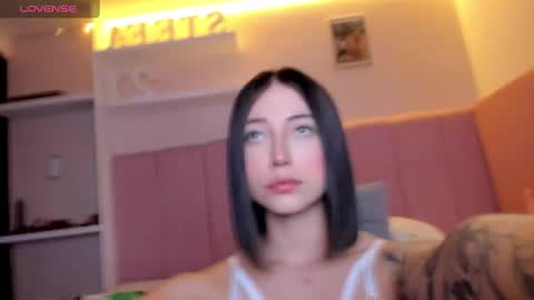 Snapshot of stefaagomez chatting on 02-08-25, 11:55 Stefa Gomez  online show from 02-08-25, 11:55