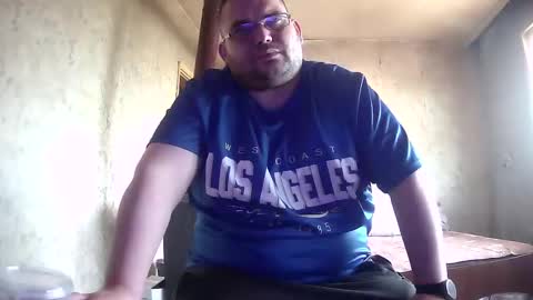 Snapshot of stefan90pt chatting on 05-14-26, 06:09 Stefan online show from 05-14-26, 06:09