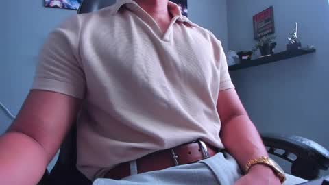 Stefann Salvatore online show from 05-18-26, 04:24