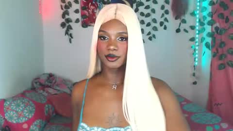 Snapshot of stefanny_2001 chatting on 06-17-26, 12:35 stefanny beautiful online show from 06-17-26, 12:35