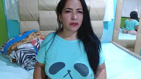 Snapshot of stefanny_taylor chatting on 11-12-25, 05:57 Stefanny online show from 11-12-25, 05:57