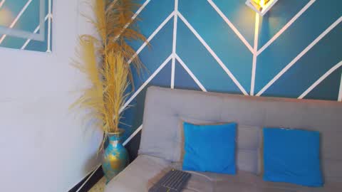 Snapshot of stefano_calle chatting on 12-04-25, 12:36 Stefano online show from 12-04-25, 12:36