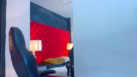 Snapshot of stefano_moretti chatting on 06-27-26, 04:39 S T E F A N O online show from 06-27-26, 04:39