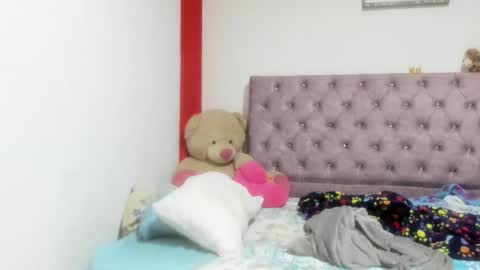 Snapshot of stefany_andruw chatting on 10-04-25, 12:58 stefany_andruw online show from 10-04-25, 12:58
