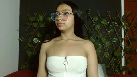 Stefanny lopez online show from 12-02-24, 05:48