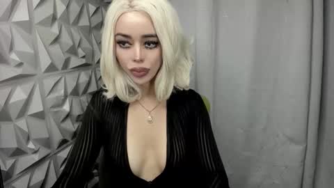 Jane online show from 04-09-26, 08:20