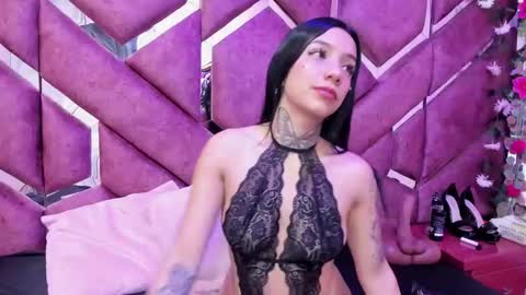 Snapshot of stefanysweett chatting on 05-10-26, 04:17 stefanysweett online show from 05-10-26, 04:17