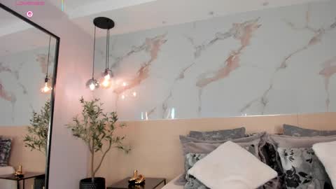    online show from 04-09-26, 11:15