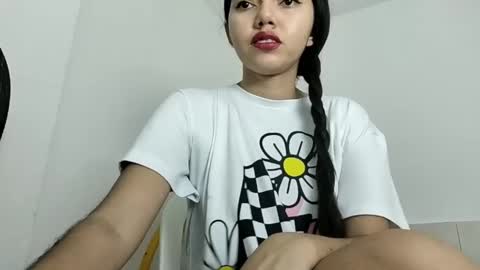 stefany online show from 02-10-25, 05:47