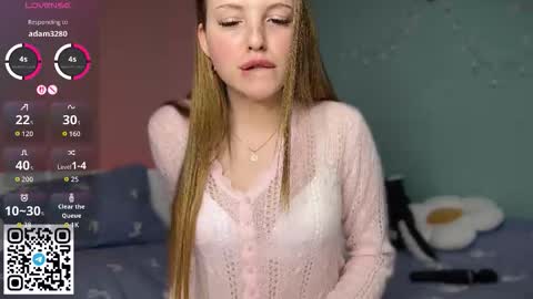 STEFI  Streams every day from 10 PM GTM1  online show from 03-14-26, 04:45