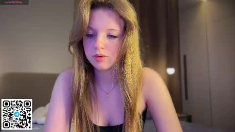 STEFI  Streams every day from 10 PM GTM1  online show from 06-08-26, 01:28