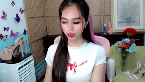 Snapshot of steffybabe chatting on 09-26-25, 02:32 steffybabe online show from 09-26-25, 02:32