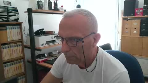 stefi444466 online show from 04-17-26, 09:45