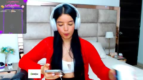 Snapshot of stefy810675 chatting on 03-10-25, 03:45 Stefany online show from 03-10-25, 03:45