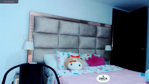 Snapshot of stefy810675 chatting on 10-14-25, 11:38 Stefany online show from 10-14-25, 11:38