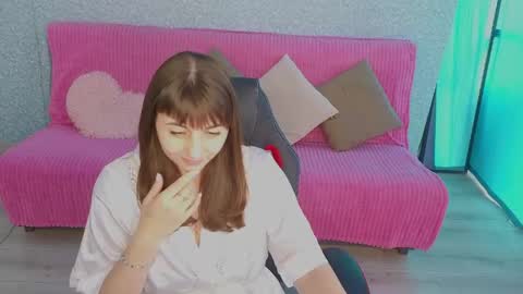 Stela online show from 05-14-26, 09:38