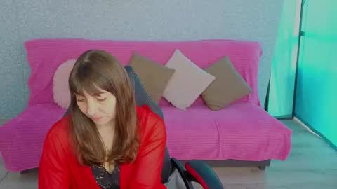 Snapshot of steladream chatting on 05-31-26, 09:38 Stela online show from 05-31-26, 09:38