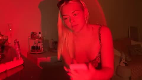 stella1005 online show from 09-18-25, 05:31