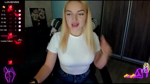 Stella  Cox online show from 09-15-25, 05:29