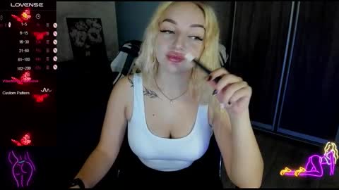 Stella  Cox online show from 09-18-25, 05:31