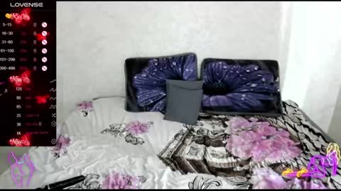 Snapshot of stella__cox chatting on 07-11-26, 10:07 Stella Cox online show from 07-11-26, 10:07
