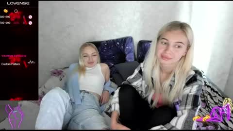 Snapshot of stella__cox chatting on 07-13-26, 03:59 Stella Cox online show from 07-13-26, 03:59