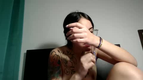 Snapshot of stella_art chatting on 02-08-25, 09:56 Stella online show from 02-08-25, 09:56