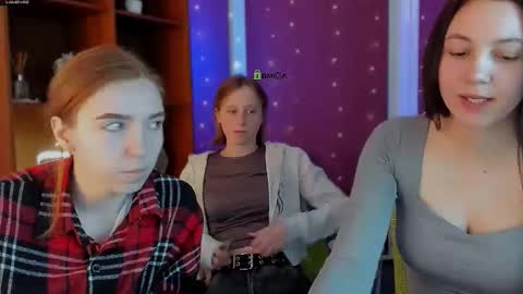 stella_flower online show from 02-07-26, 07:34