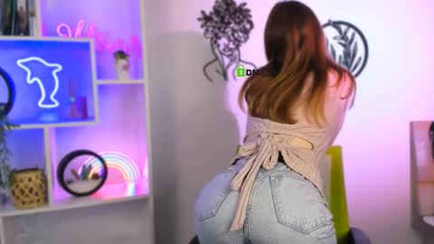 Snapshot of stella_flower chatting on 03-10-26, 06:07 stella_flower online show from 03-10-26, 06:07