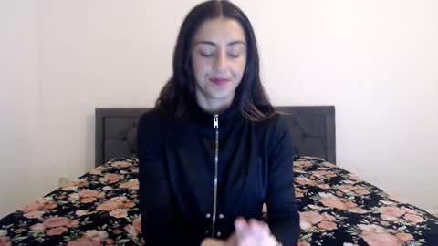 Stella John online show from 09-22-25, 05:53