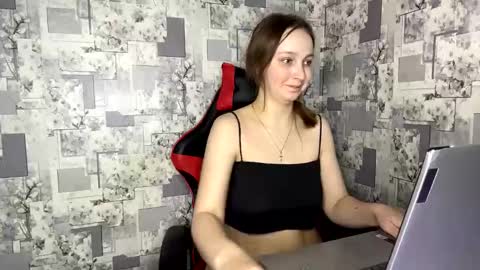 Stella online show from 03-04-25, 10:16