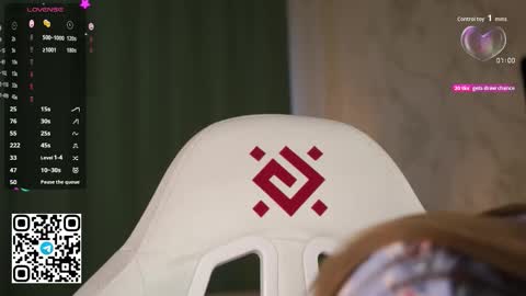 Stella online show from 11-19-25, 09:53