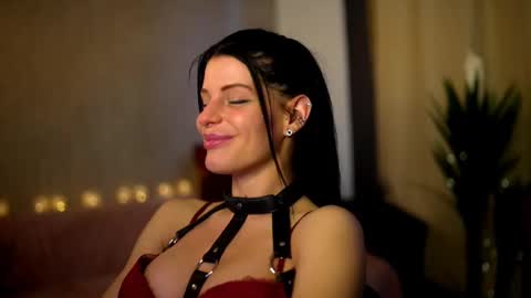 Stella online show from 03-03-25, 01:09