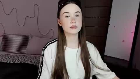 Snapshot of stella_sunny chatting on 01-10-26, 08:10 stella_sunny online show from 01-10-26, 08:10