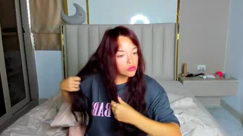 Snapshot of stellaa_queen chatting on 07-16-26, 12:16 stella online show from 07-16-26, 12:16