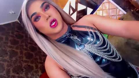 CALL ME STELLA online show from 01-23-25, 12:41