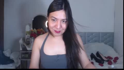 Snapshot of stellahugets chatting on 09-12-25, 06:52 Stella online show from 09-12-25, 06:52