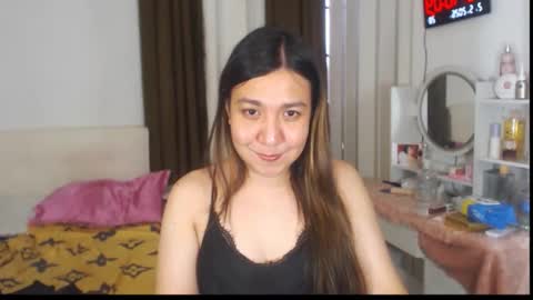Snapshot of stellahugets chatting on 05-02-26, 06:40 Stella online show from 05-02-26, 06:40