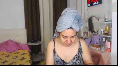 Snapshot of stellahugets chatting on 06-01-26, 11:34 Stella online show from 06-01-26, 11:34