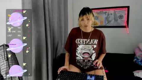 Kazzy Carly Santi and josh online show from 04-28-26, 12:10