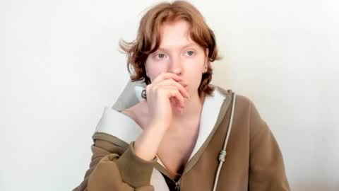 S T E L L A online show from 02-05-26, 08:19