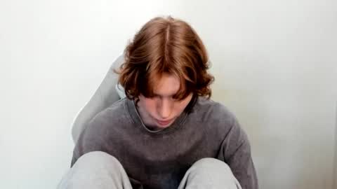 S T E L L A online show from 03-07-26, 08:55