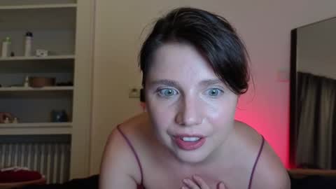 stellawells online show from 09-21-25, 09:16