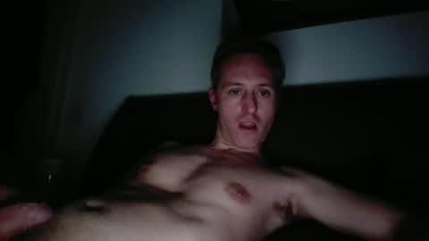 Snapshot of sten015 chatting on 01-23-25, 04:15 sten015 online show from 01-23-25, 04:15