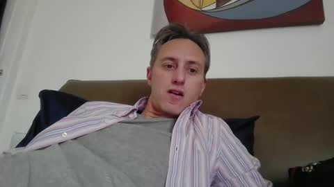 Snapshot of sten015 chatting on 01-29-25, 02:10 sten015 online show from 01-29-25, 02:10