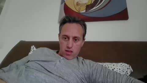 Snapshot of sten015 chatting on 02-05-25, 02:37 sten015 online show from 02-05-25, 02:37