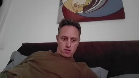 Snapshot of sten015 chatting on 03-12-25, 12:04 sten015 online show from 03-12-25, 12:04