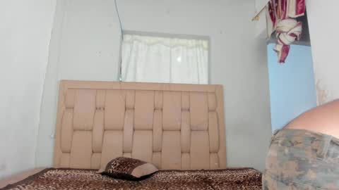 Snapshot of stepcouple__ chatting on 01-26-25, 09:07 Stepcouple online show from 01-26-25, 09:07